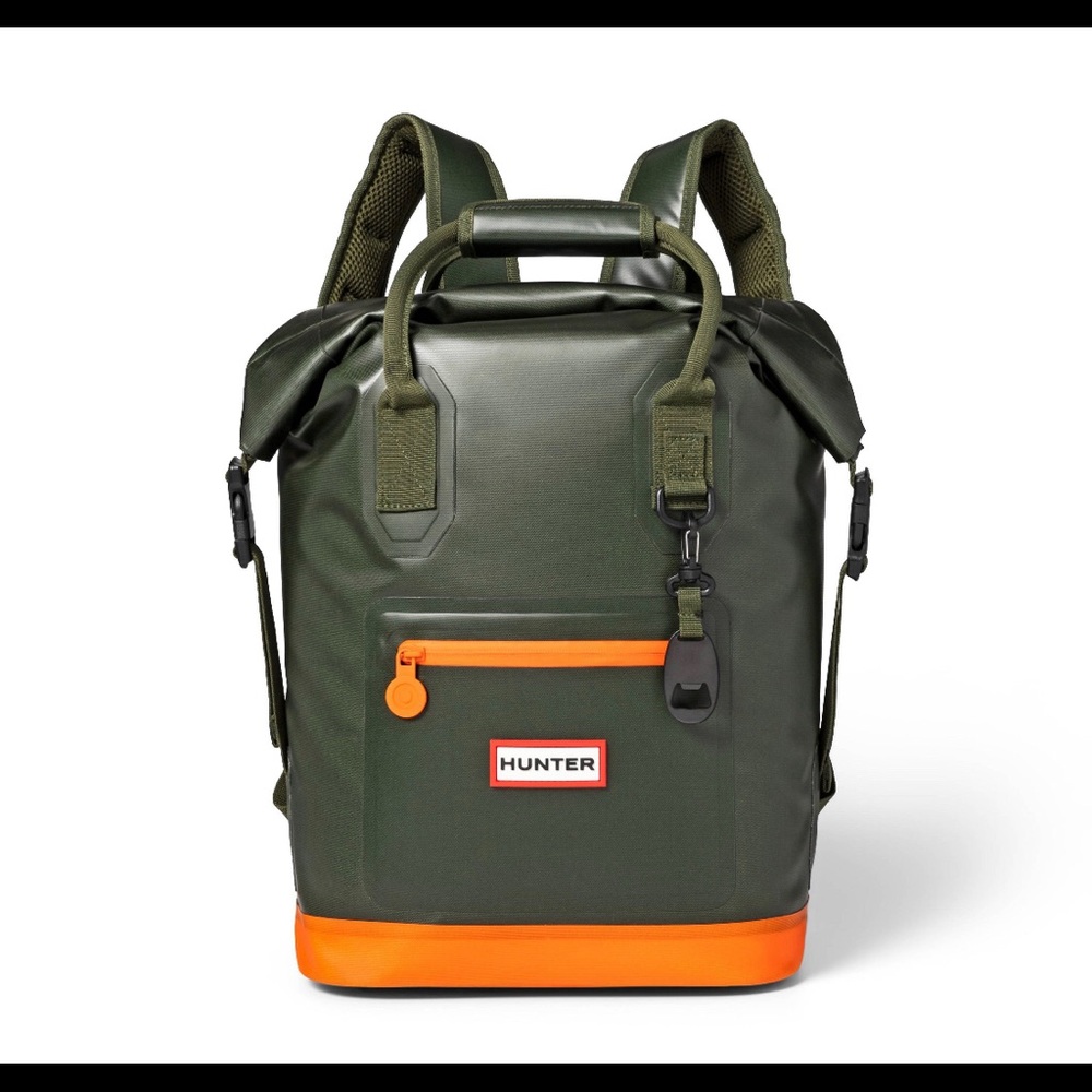 Hunter 17L Olive Backpack Cooler